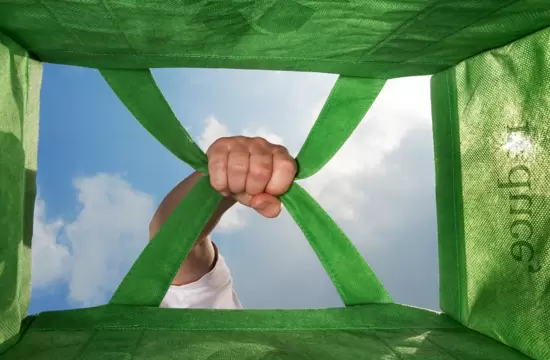 如何利用 AIDC 实现零售业的可持续发展